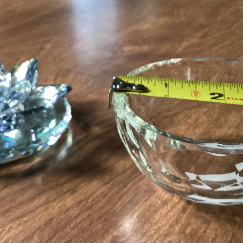 Lotus Flower Trinket Dish - Picture 3 of 4